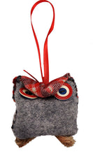 Load image into Gallery viewer, Online Collection of Hand-crafted Ornaments by Artisans for Hope